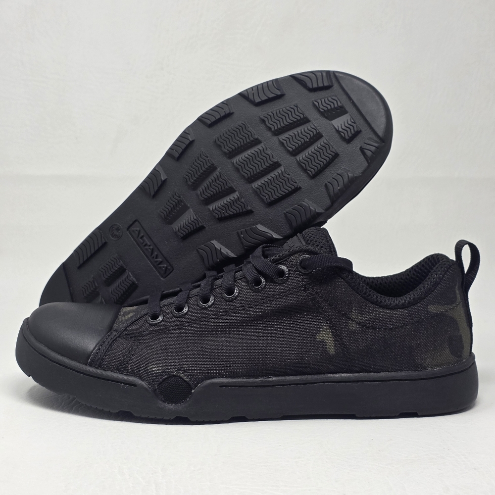 ALTAMA Urban Maritime Shoes, Black Multi-Cam Camo Men's Size 6.5 Pre-owned
